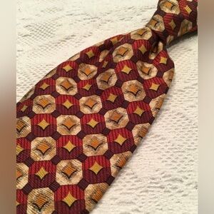 Ermenegildo Zegna Silk Geometric Patterned Tie, Sophisticated Italian Design!